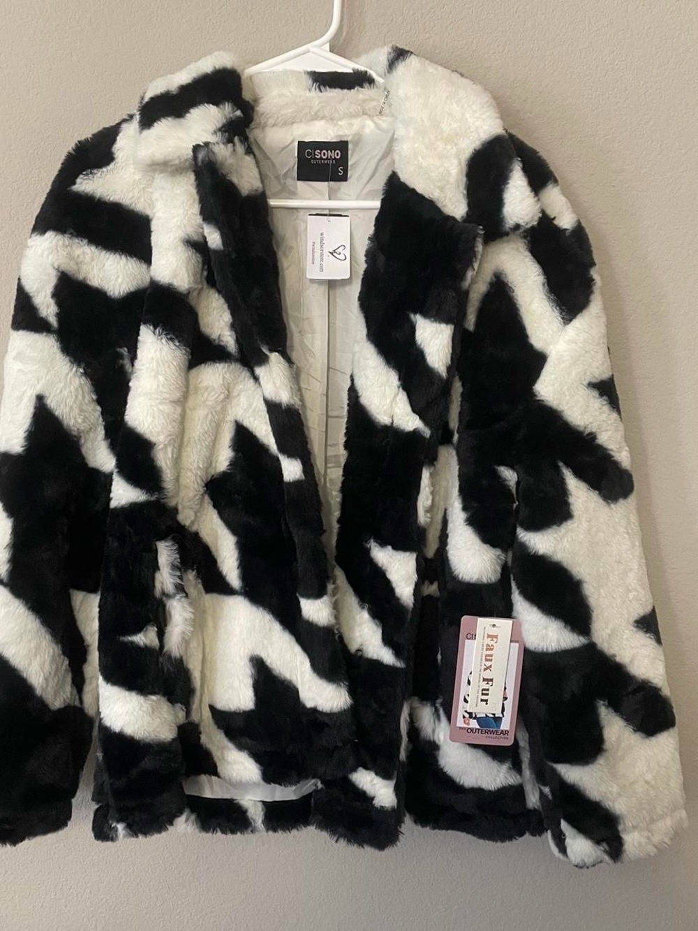 Windsor Faux Fur Coat Black/Ivory NEW